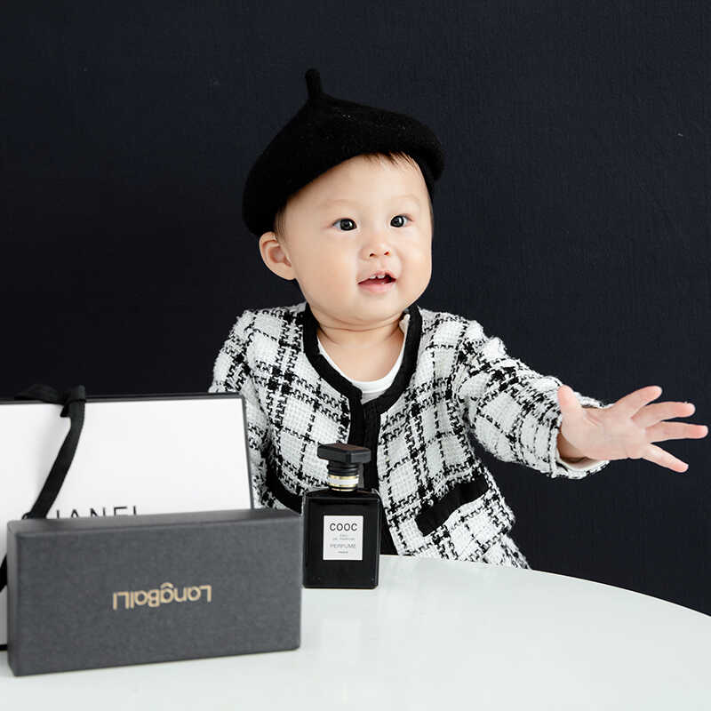 儿童摄影主题服装小香风可爱女1周岁宝宝艺术照拍照背景道具套装