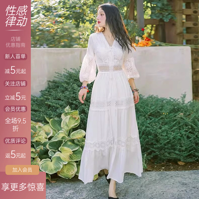 云南西藏旅游穿搭裙子重工镂空设计白色连衣裙海边大理洱海度假裙