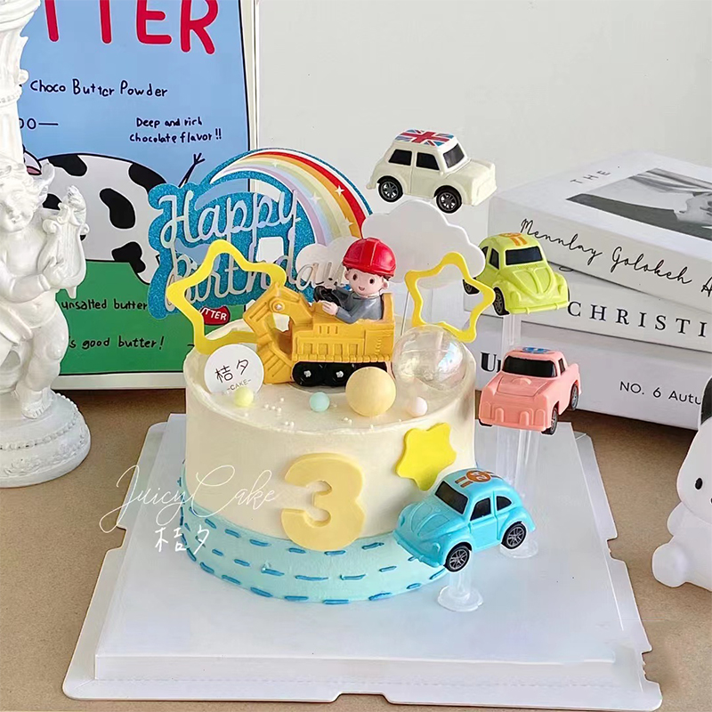 小飞机蛋糕摆件儿童回力汽车总动员生日装饰卡通闪电麦昆主题烘焙