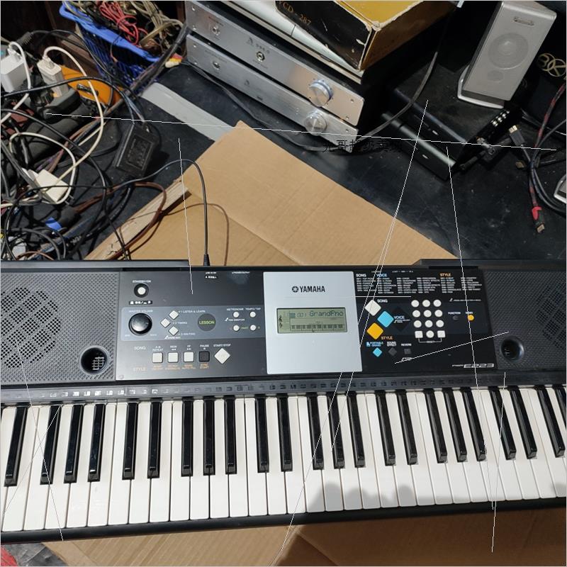 可维修：雅马哈E223电子琴 原装无修功能都正常,电源后配的,外观