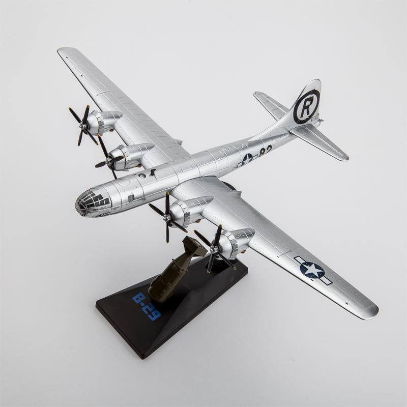 1:144真合金二战B29空中堡垒轰炸机飞机模型广岛长崎 B-29