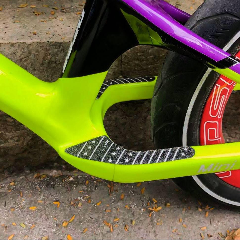 儿童平衡车防滑脚踏贴滑步车适用papa吉普赛碳车磨砂透明