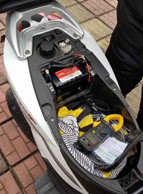 12V摩托车电瓶改飞客锂电池比亚乔150T运动健将追求RA1踏板ZS150