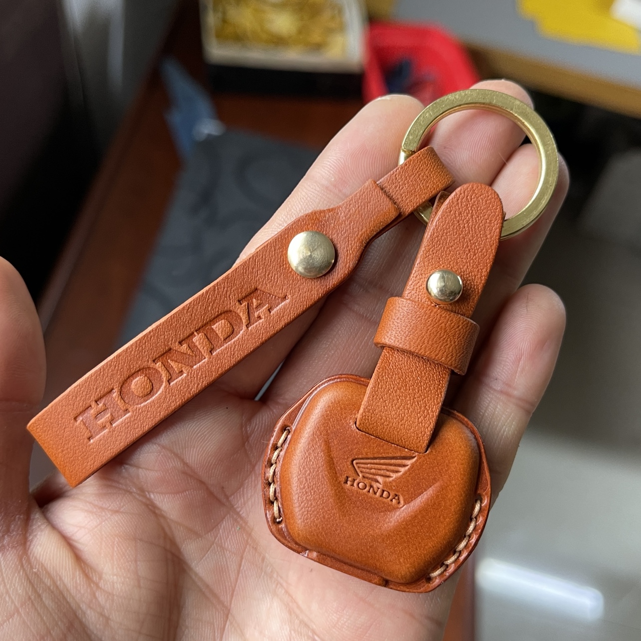 适用于本田摩托车CM500钥匙套 头层牛皮手工制作复古风钥匙扣包壳