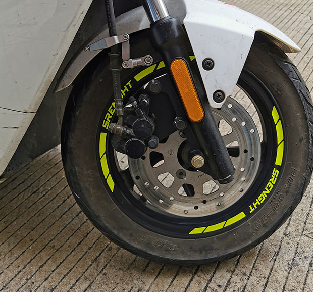 适用于铃木GSX250R轮毂贴荧光圈春风250SR摩托车改装防水DL250