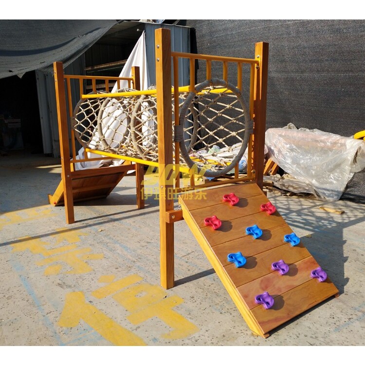 幼儿园室外攀爬儿童木制独木桥 早教亲子园感统器材荡桥钻洞网