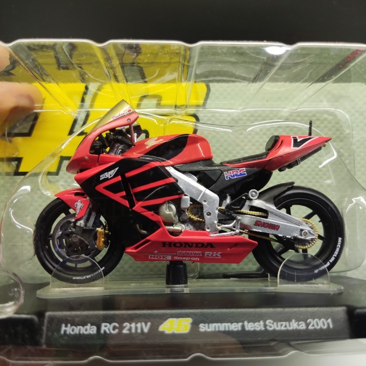 RV46 1/18 本田RC 211V 46 铃鹿赛 2001 冠军摩托车模型 合金摆件