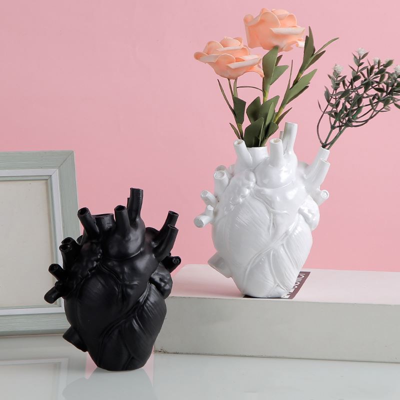 跨境创意万圣节心脏花瓶黑白艺术陶瓷摆件客厅家居桌面装饰品