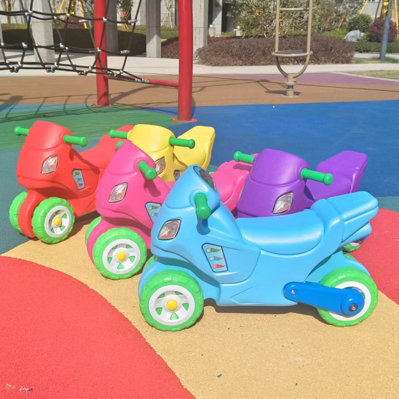 幼儿园加厚摩托车儿童四轮滑行车溜溜车木马摇马滑滑车塑料玩具车