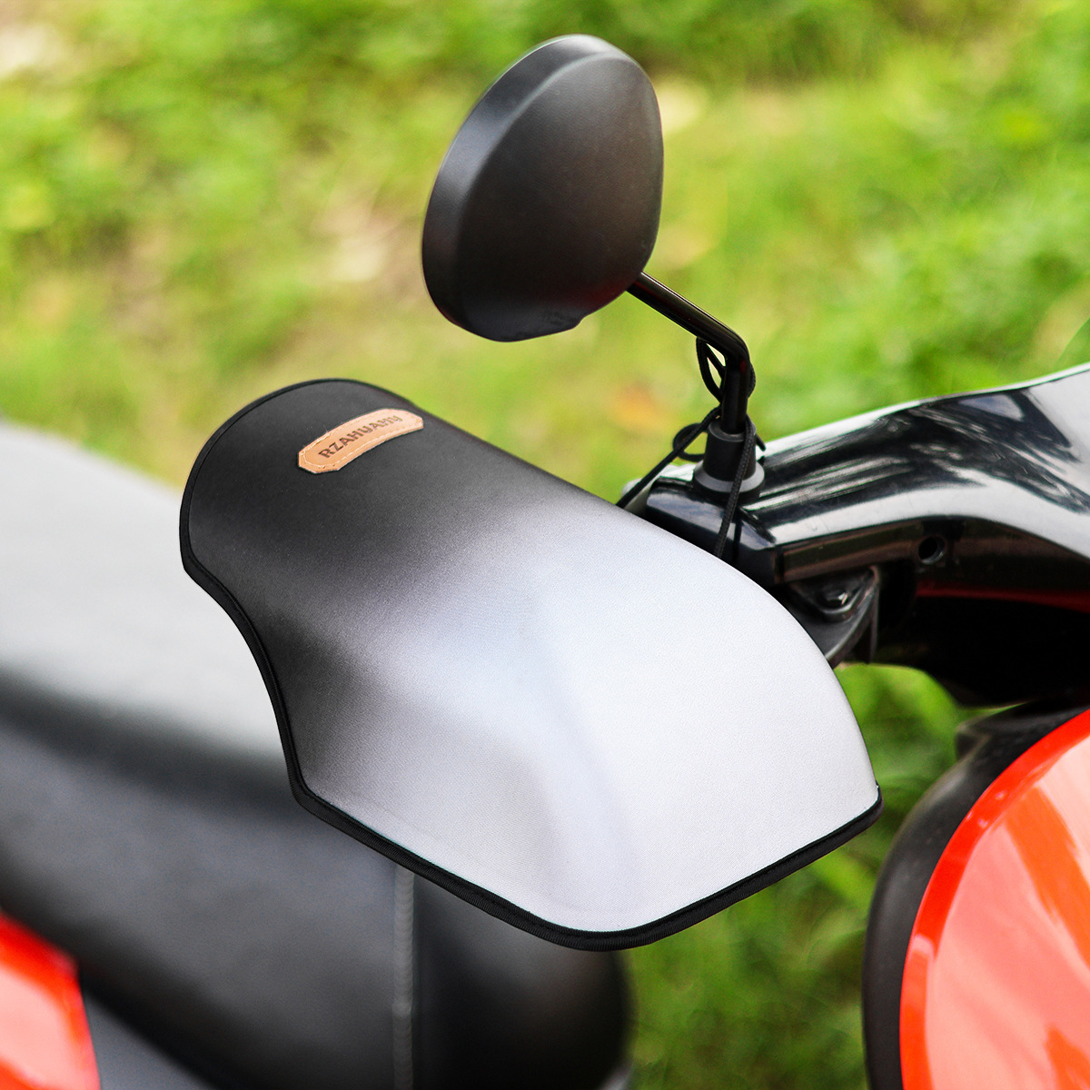 电动车手套夏季电瓶摩托车手把套遮阳挡风电车防水立体护手罩