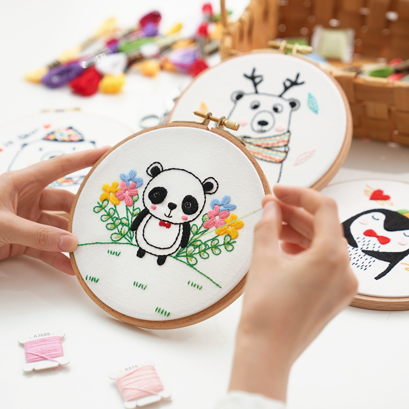 儿童刺绣DIY材料包手绘卡通图案手工制作学习教材初学者礼物摆件