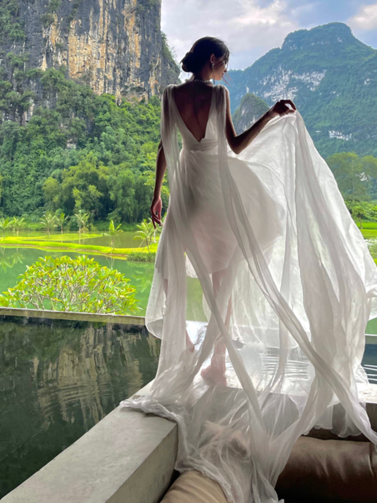 夏季大理洱海拍照裙子白色沙滩裙连衣裙仙气长裙飘逸超仙海边度假