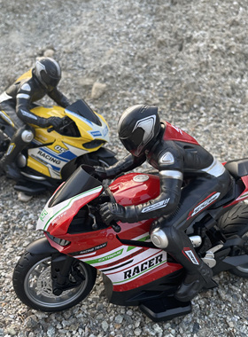 新款儿童四通高速赛车无线遥控摩托车特技漂移四驱遥控车电动玩具