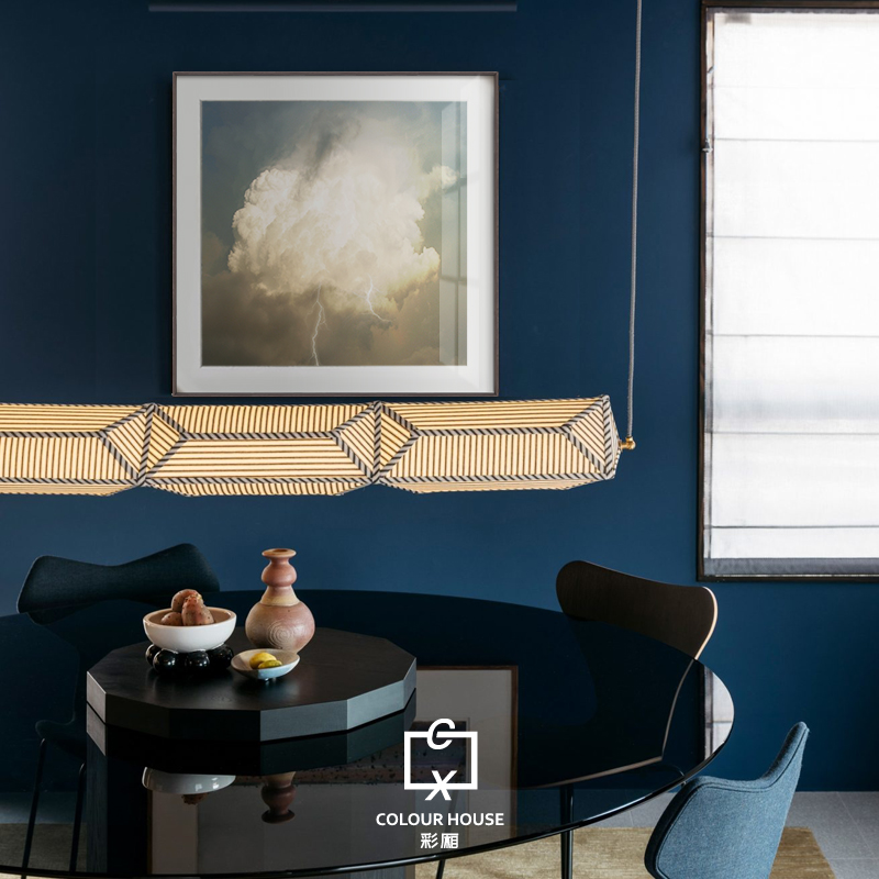 北欧风格现代简约创意蓝色风景雷电云朵挂画玄关客厅装饰画