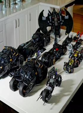 DC漫威哥谭市蝙蝠侠战车积木蝙蝠洞摩托儿童益智拼装积木模型玩具