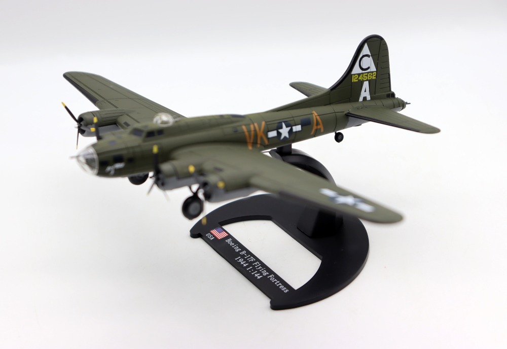 外贸1 144战机Boeing B-17F Flying Fortress 1944美 波音轰炸机