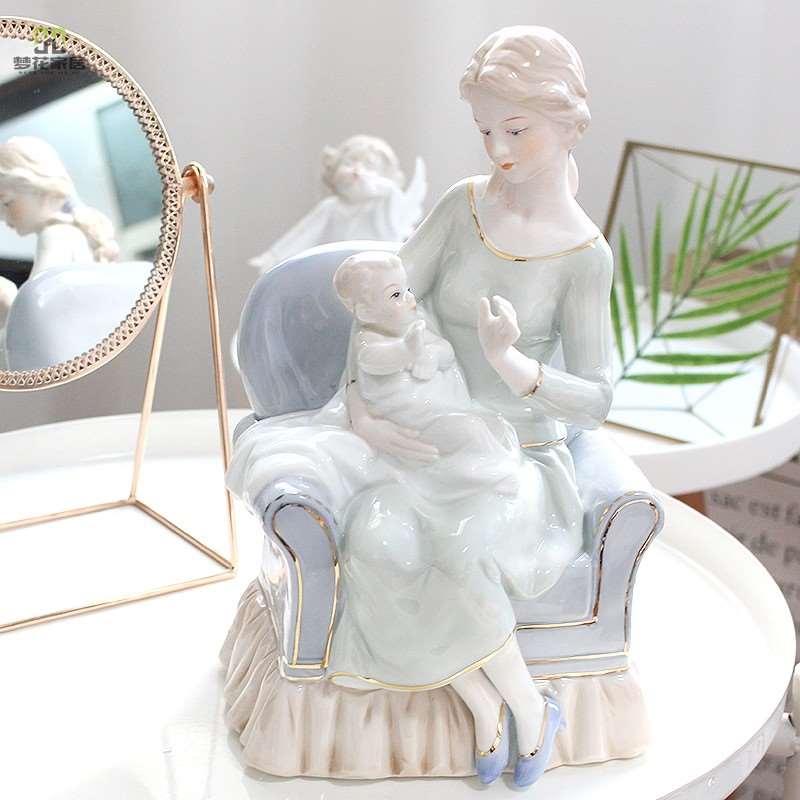正品高品质手工陶瓷摆件母亲婴儿可爱温馨清新创意特色装饰品客厅