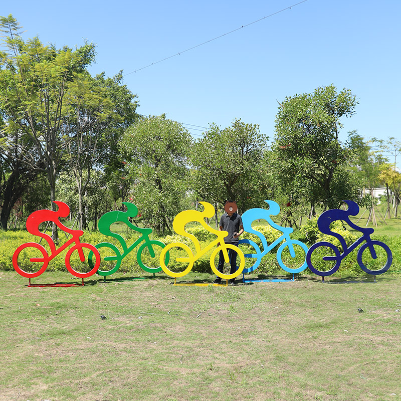 运动剪影人物摆件 户外玻璃钢骑自行车跑步人物雕塑 园林景观草坪