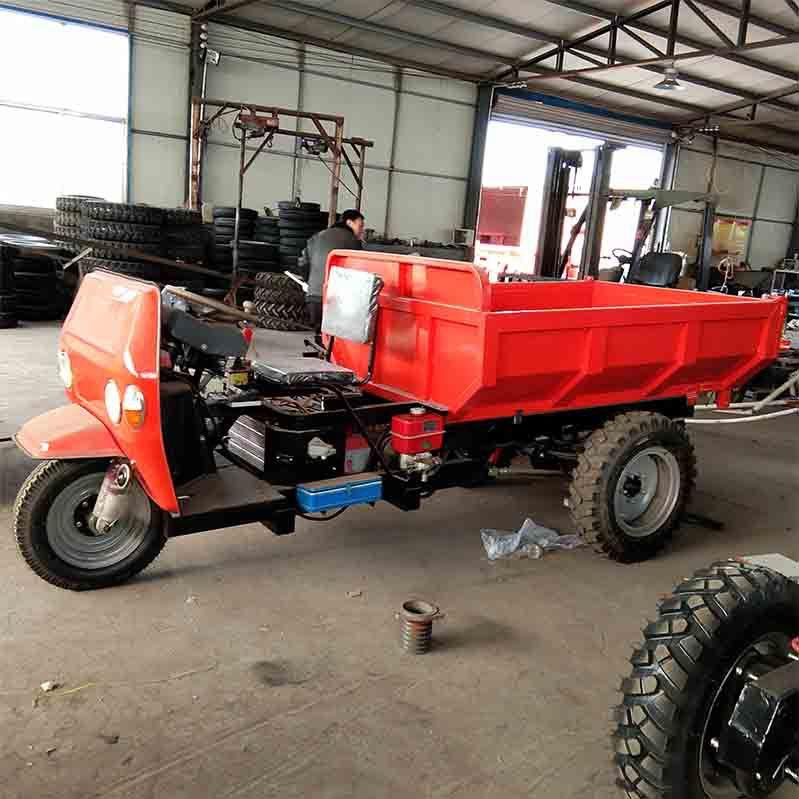 云南地区厂家供应小型柴油三轮车工地拉混凝土自卸三轮车