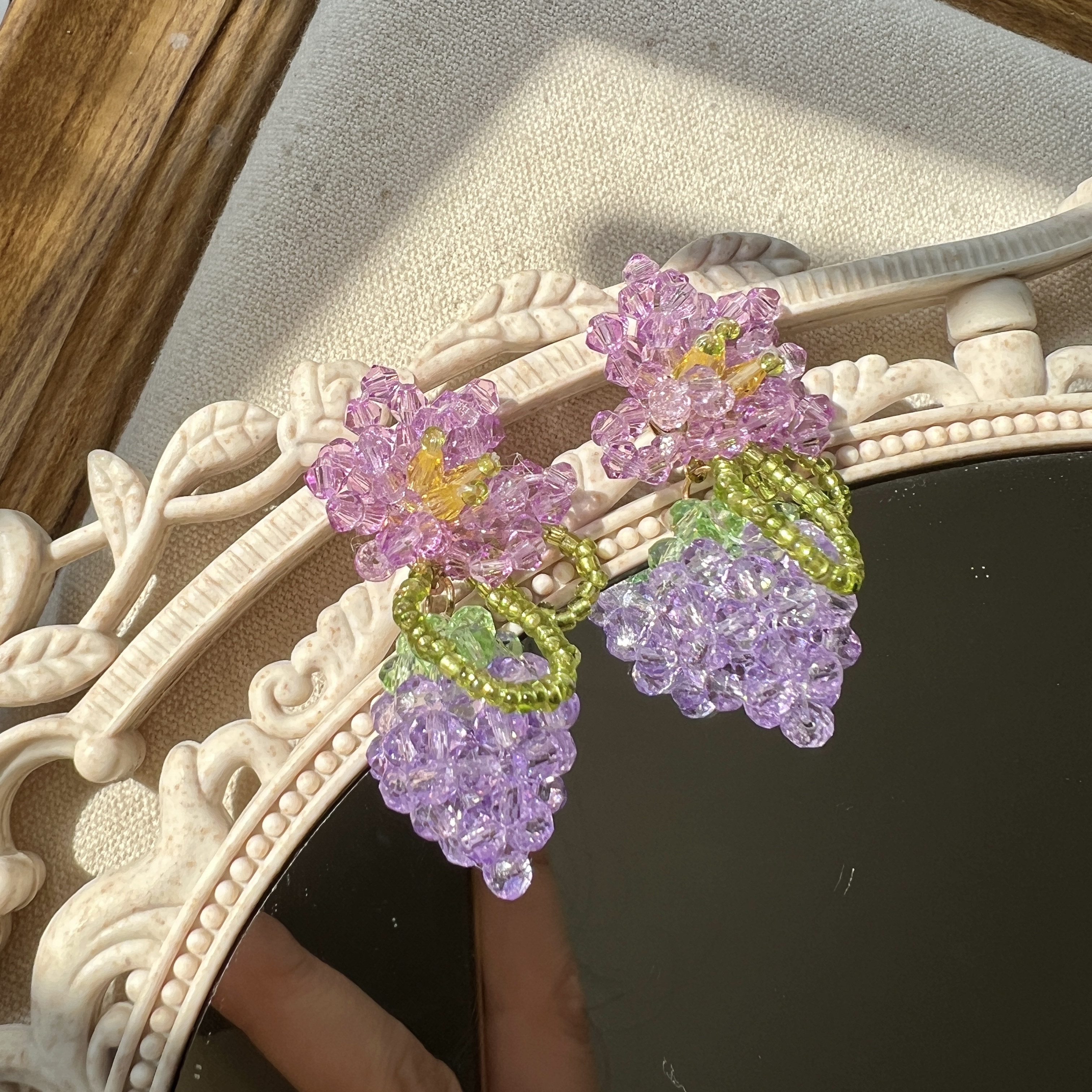 春夏浪漫新款浅紫色葡萄水晶串珠花朵耳环撞色度假风气质耳夹耳饰
