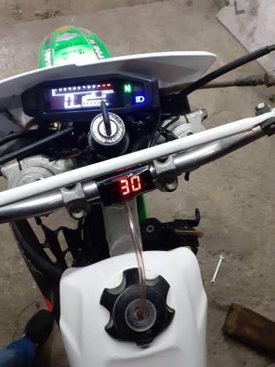 迷你数字速摩托车仪表度表时改装表越野车通用速液晶数字转速表