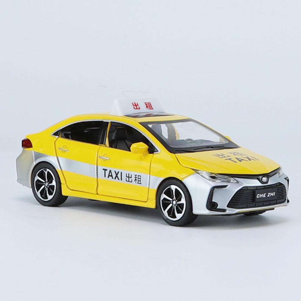 黄蓝绿色丰田卡罗拉出租车模型合金声光玩具车门后备箱可以打开