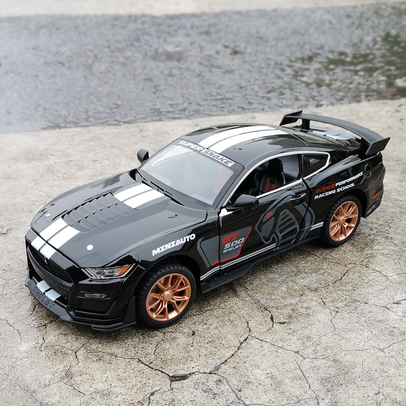 1:24福特野马蝰蛇GT500 声光回力金属玩具车仿真合金汽车模型摆件