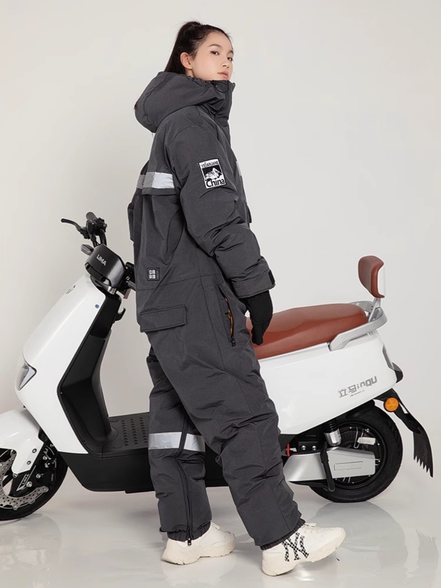 男女骑摩托车骑行服机车服连体套装冬季加绒加厚防摔防风防寒保暖