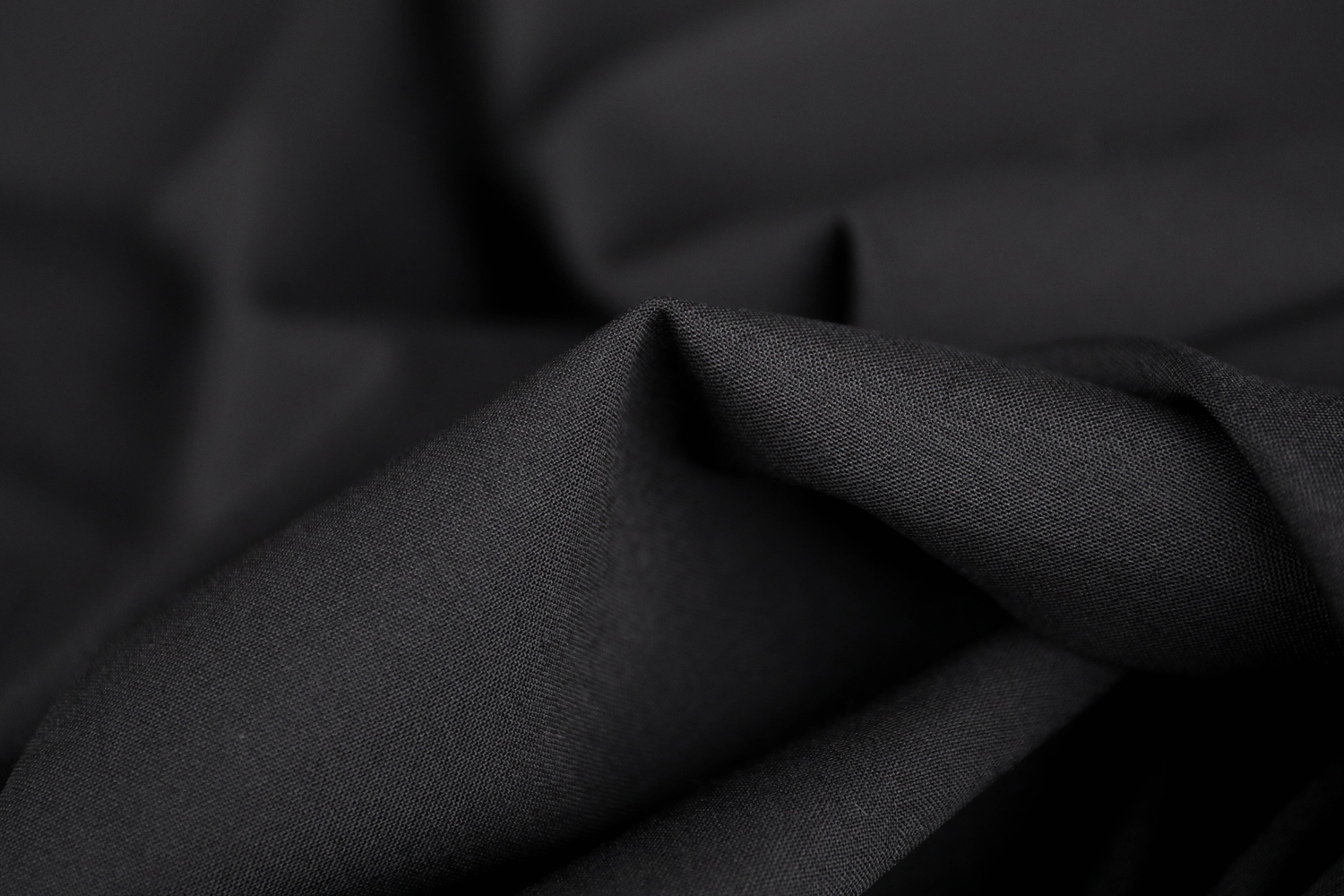 意大利进口薄款黑色细腻高支平整凡立丁精纺纯羊毛面料设计师布料