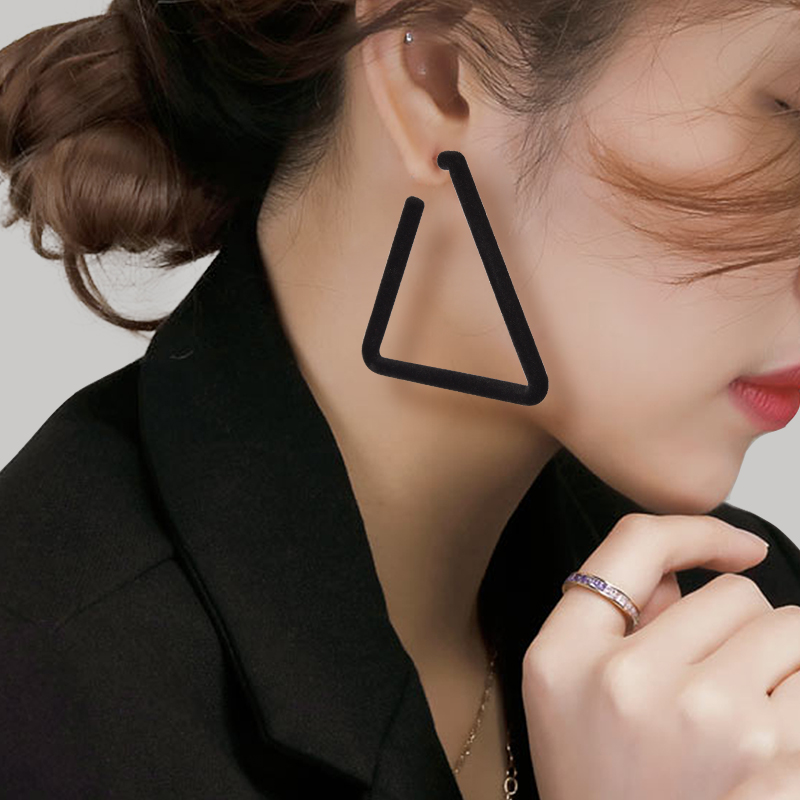 三角几何耳环欧美植绒时尚个性耳圈冷淡风气质女神范设计感耳饰