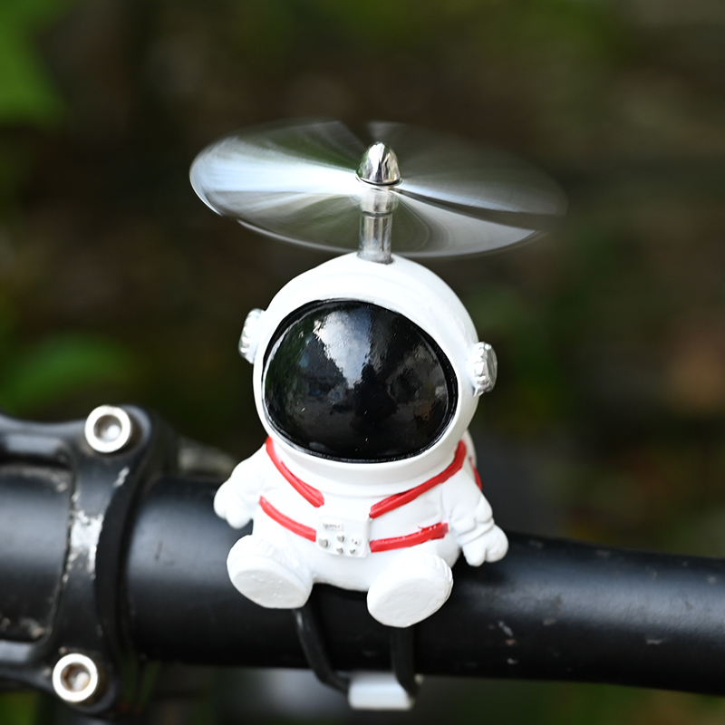 宇航员电动车小摆件可爱车载太空人公仔摩托电瓶自行车装饰品配件