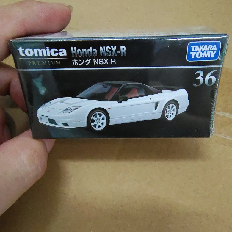 TOMY多美卡黑盒旗舰版合金小车模型TP36号本田NSX-R轿跑车270713