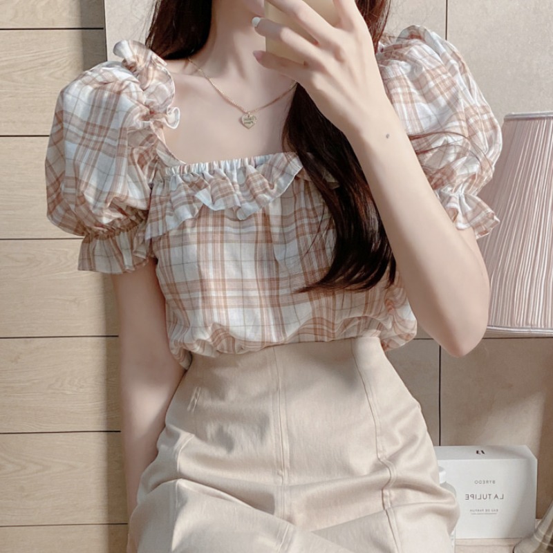 韩国chic夏季法式小众设计感荷叶边拼接方领灯笼袖短款格子衬衫女