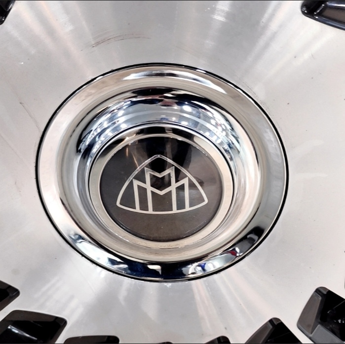 奔驰悬浮轮毂盖迈巴赫改装网红磁悬浮车轮胎中心标盖路虎威霆V260