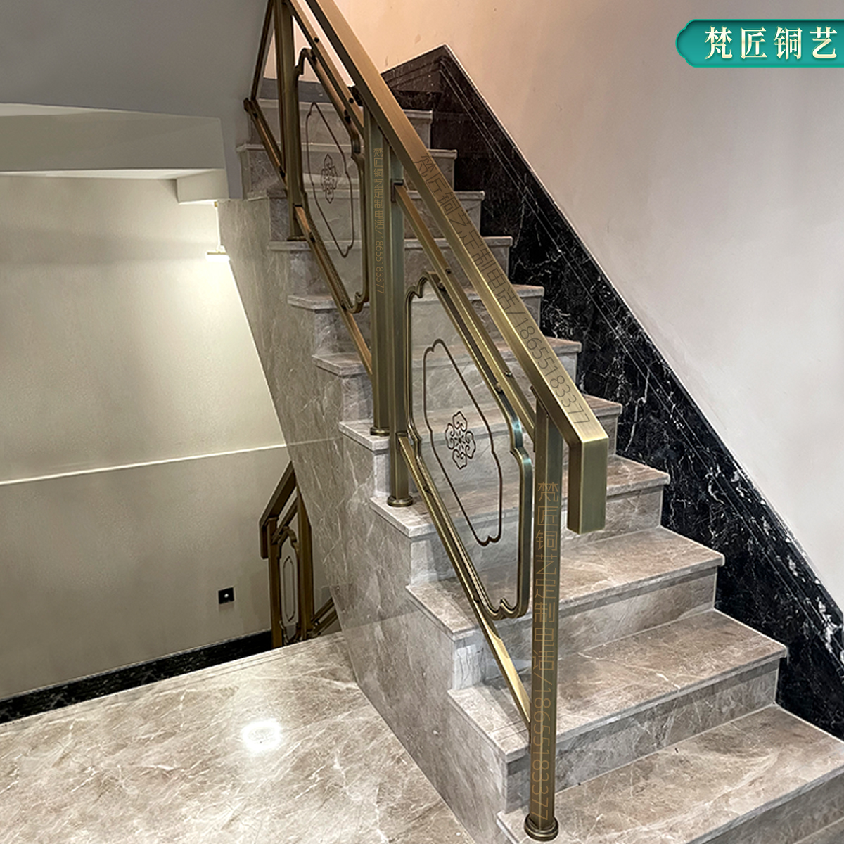 梵匠铜艺楼梯扶手新中式铜夹钢化玻璃现代简约高档纯黄铜栏杆定制