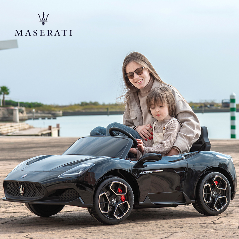 玛莎拉儿童电动车四轮宝宝大型玩具车可坐大人双人小孩遥控汽车