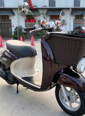 日本原装进口雅马哈踏板50水冷电喷男女代步小龟菜篮子公主摩托车