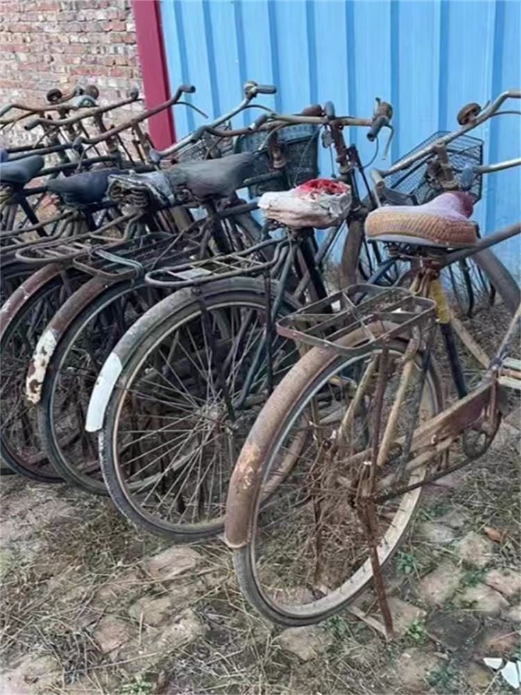 怀旧老物件老式自行车70年代二八大杠农家院民宿复古收藏装饰摆件