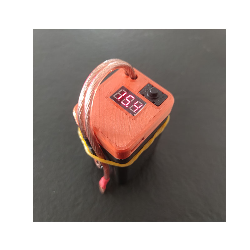 泥巴佬DIY多用途锂电池 应急电源 启动电瓶 手机充电搭电宝摩托车