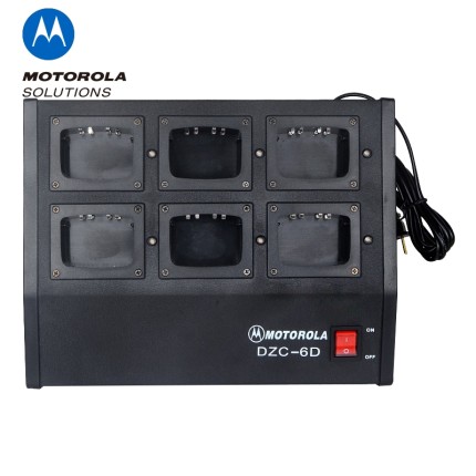 摩托罗拉GP328 GP338 PTX760对讲机多路充电器联排4 6 8 10路座充
