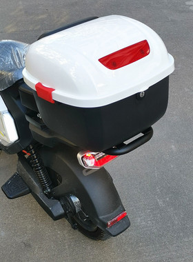 电动车后c备箱通用加厚耐摔防抖电瓶车踏板摩托车工具箱尾箱储物