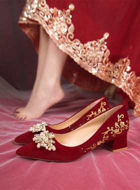 GG。新娘鞋秀禾婚纱两穿202年春季新款中式红色浅口结婚鞋女鞋高