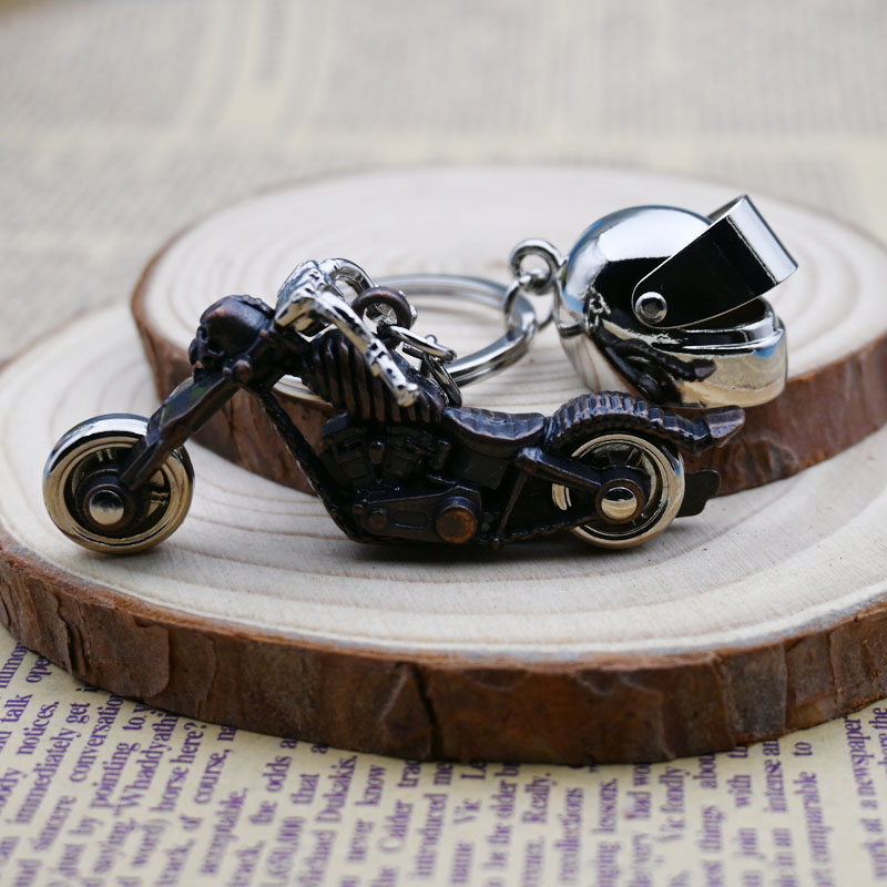 骷髅跑车摩托车钥匙扣挂饰创意个性男饰品高档重型机车模型挂件