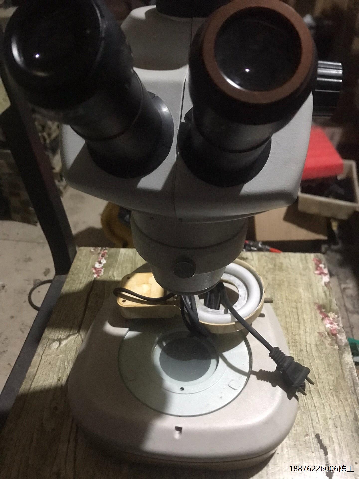 ZOOM646S江南禹成三目显微镜，上下灯都是好的，下灯可以
