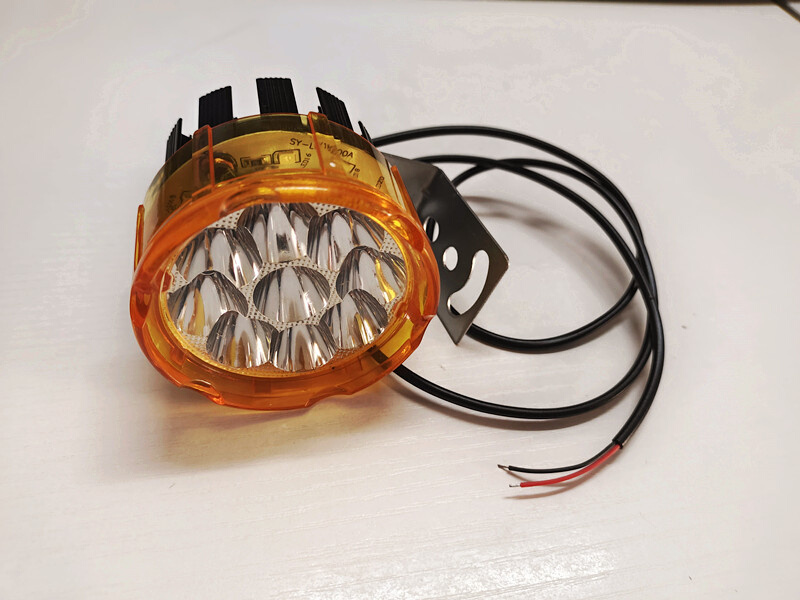 电动摩托车灯改装外置超亮自行车三轮电瓶车大灯强光LED12V射灯