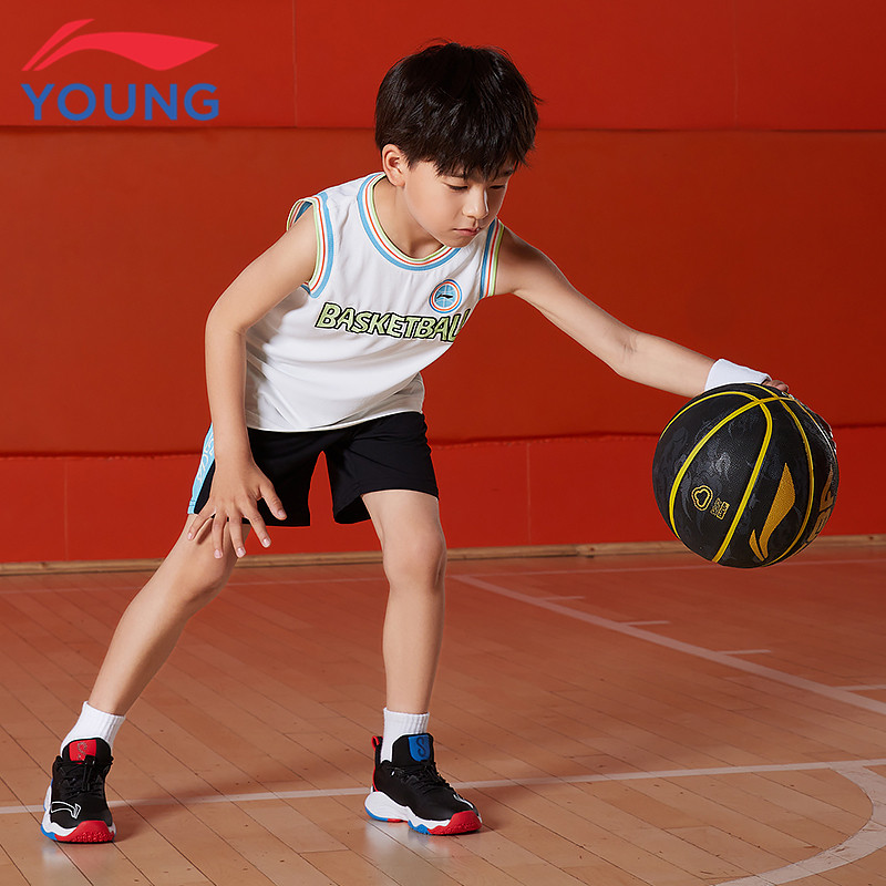 李宁儿童装男小童篮球套装2023夏季新款速干透气运动比赛短袖短裤