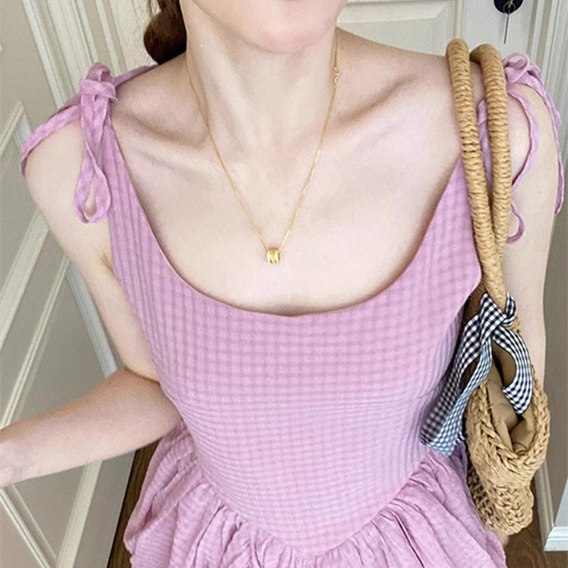 迪士尼在逃公主粉色吊带连衣裙2024夏季钓系约会木耳边格子长裙女