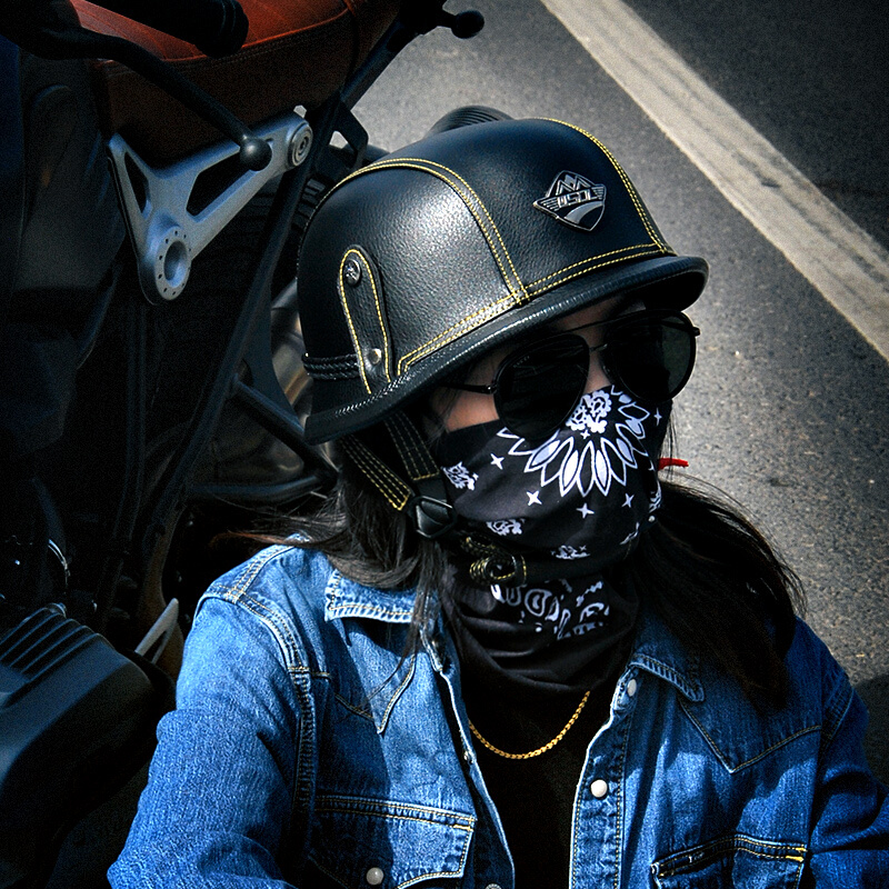 瓢盔德式机车钢盔男士皮面摩托车头盔复古半盔女电动车安全帽大码
