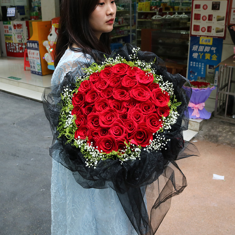 郑州红玫瑰礼盒生日花束鲜花速递同城中原区二七区上街惠济送花店