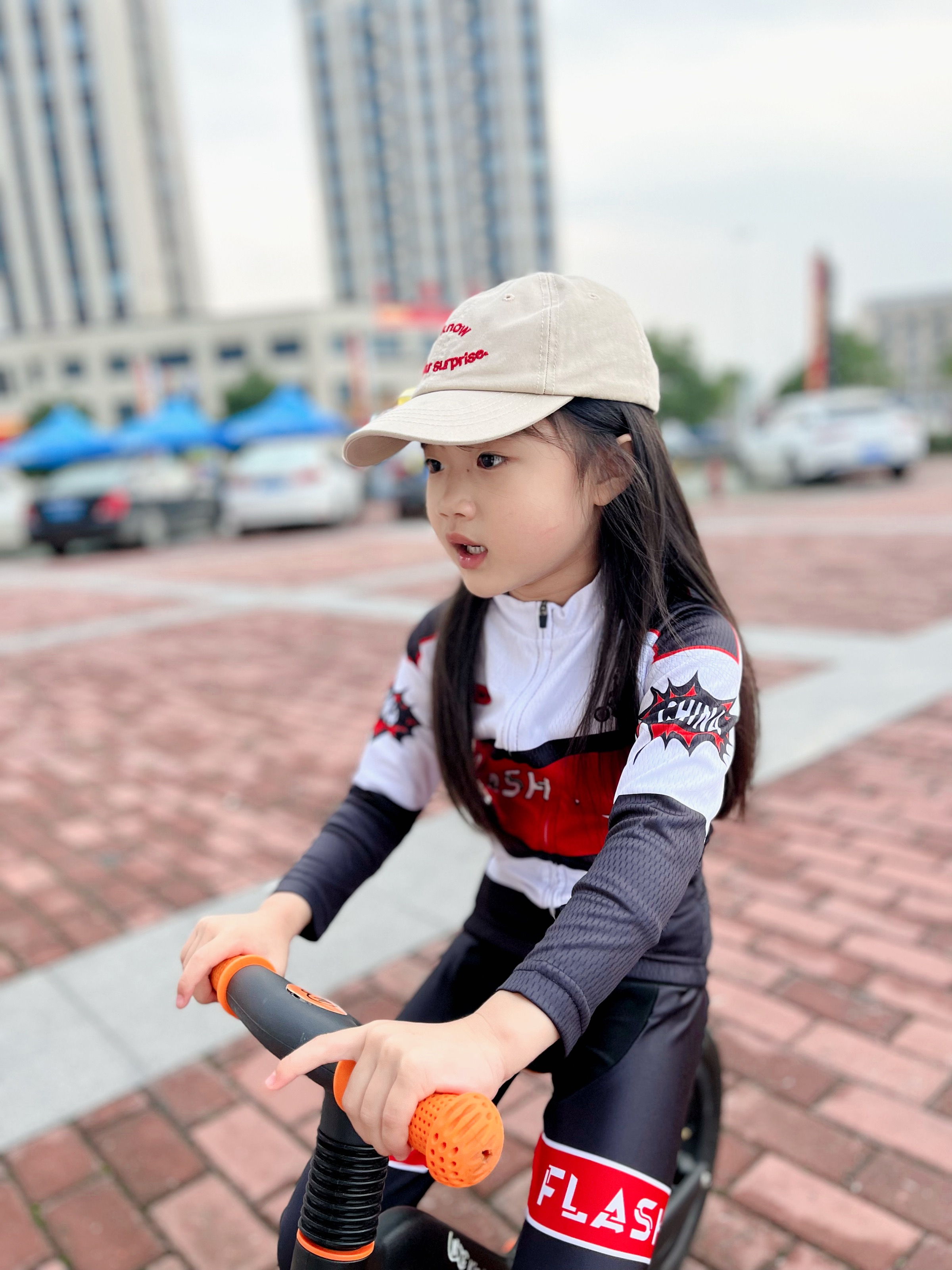 FLASHWOLF四季儿童平衡骑行轮滑服长袖运动自行车透气训练比赛服